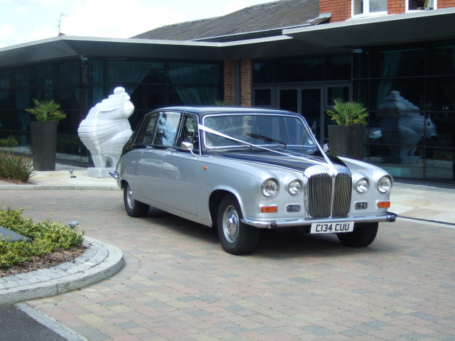 example of Elegance Wedding Car Hire work on Shaadi Services